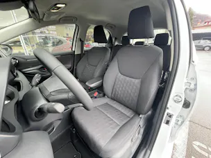 MAZDA 2 Hybrid Prime-line
