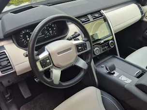 Land Rover Discovery 3.0 i6 360 R-Dynamic HSE AWD Automatic