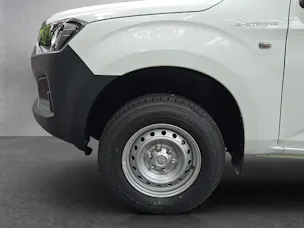 ISUZU Single B-Strong 2.2 DMS M/T 4x4