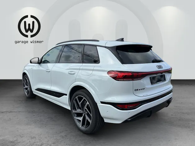 AUDI Q6 e-tron quattro