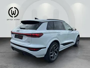 AUDI Q6 e-tron quattro