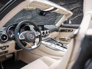 MERCEDES-BENZ AMG GT C Roadster Speedshift DCT* CH Fahrzeug*ohne OPF*Schalensitze*Nackenheizung*