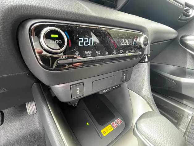 MAZDA 2 Hybrid Homura