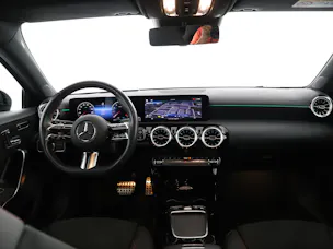 MERCEDES-BENZ A 220 4Matic 8G-DCT