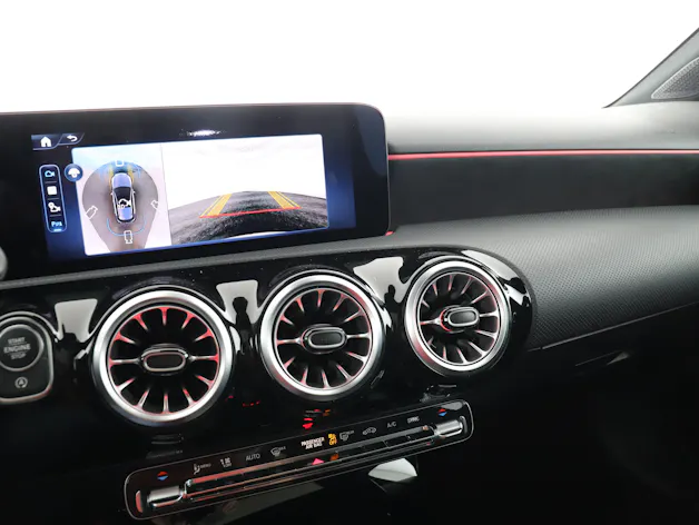 MERCEDES-BENZ A 220 4Matic 8G-DCT