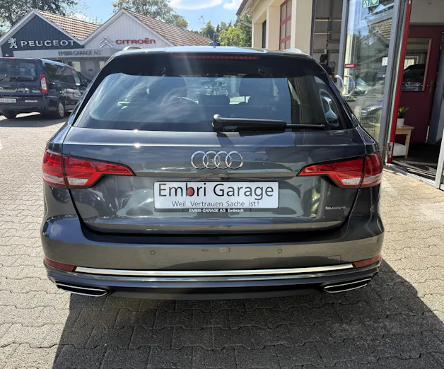 AUDI A4 Avant 40 TDI Sport quattro S-tronic