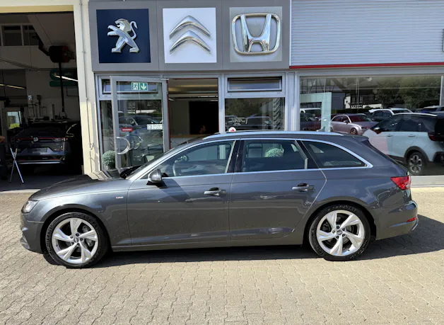 AUDI A4 Avant 40 TDI Sport quattro S-tronic