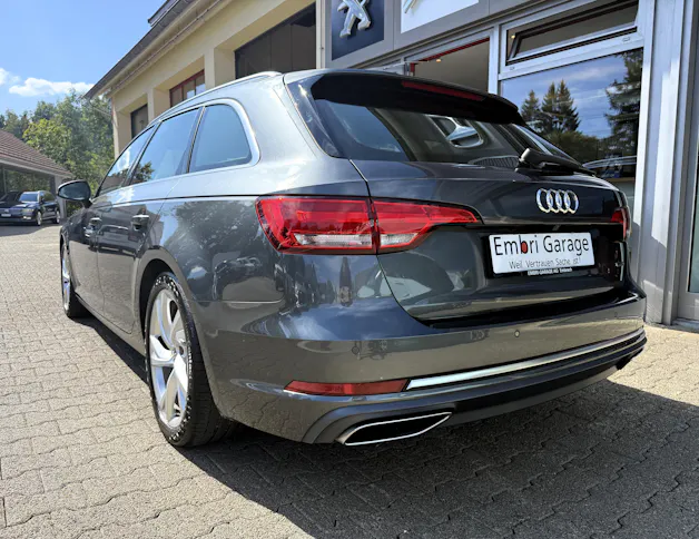 AUDI A4 Avant 40 TDI Sport quattro S-tronic