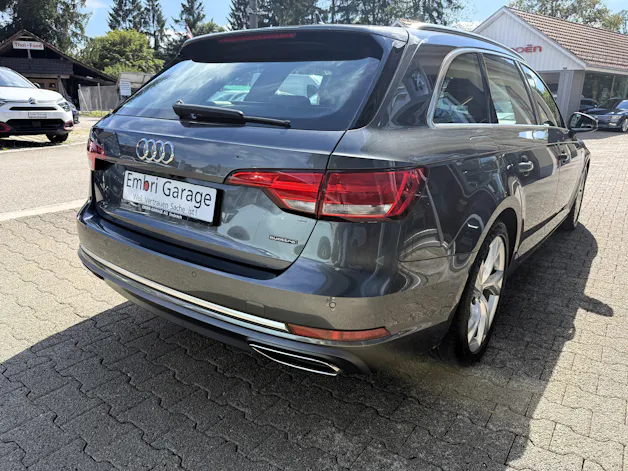 AUDI A4 Avant 40 TDI Sport quattro S-tronic