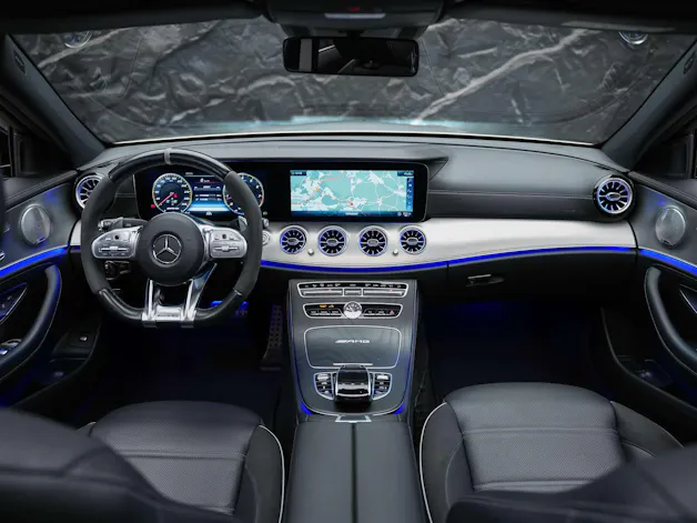 MERCEDES-BENZ E 63 S AMG 4matic *21" Felgen*Panorama*Sitzbelüftung*Massage*Ambientebeleuchtung*