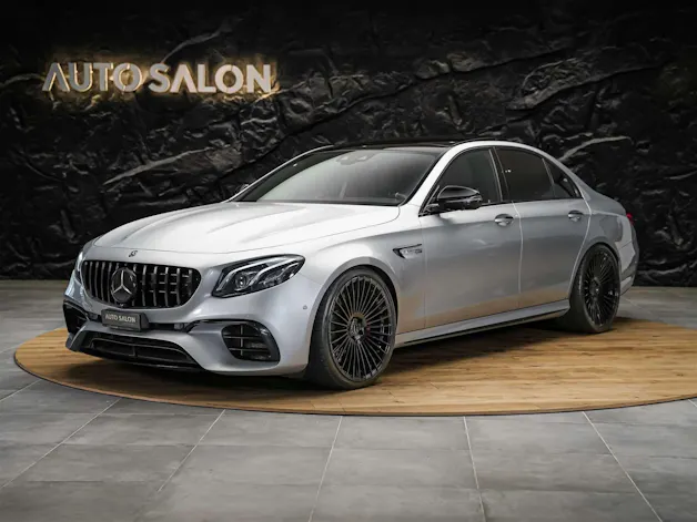 MERCEDES-BENZ E 63 S AMG 4matic *21" Felgen*Panorama*Sitzbelüftung*Massage*Ambientebeleuchtung*