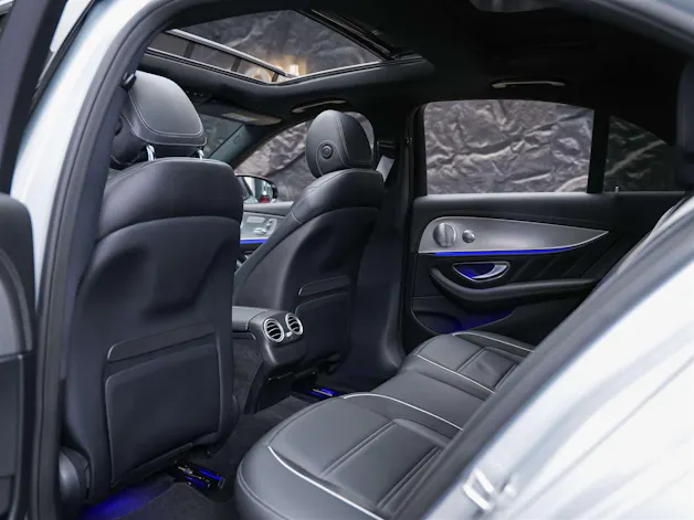 MERCEDES-BENZ E 63 S AMG 4matic *21" Felgen*Panorama*Sitzbelüftung*Massage*Ambientebeleuchtung*