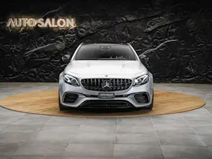 MERCEDES-BENZ E 63 S AMG 4matic *21" Felgen*Panorama*Sitzbelüftung*Massage*Ambientebeleuchtung*
