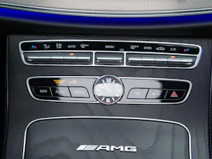 MERCEDES-BENZ E 63 S AMG 4matic *21" Felgen*Panorama*Sitzbelüftung*Massage*Ambientebeleuchtung*
