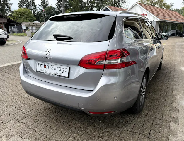 PEUGEOT 308 SW 1.2 Pure Tech Tech Edition EAT8