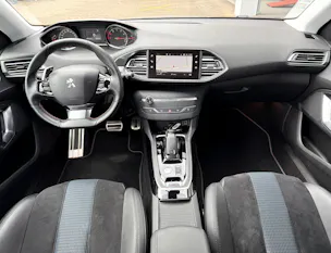 PEUGEOT 308 SW 1.2 Pure Tech Tech Edition EAT8
