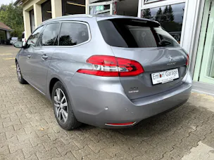 PEUGEOT 308 SW 1.2 Pure Tech Tech Edition EAT8