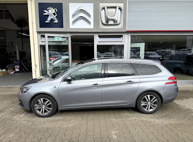 PEUGEOT 308 SW 1.2 Pure Tech Tech Edition EAT8