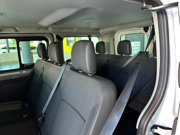 RENAULT Trafic Blue dCi 170 Passenger Techno EDC