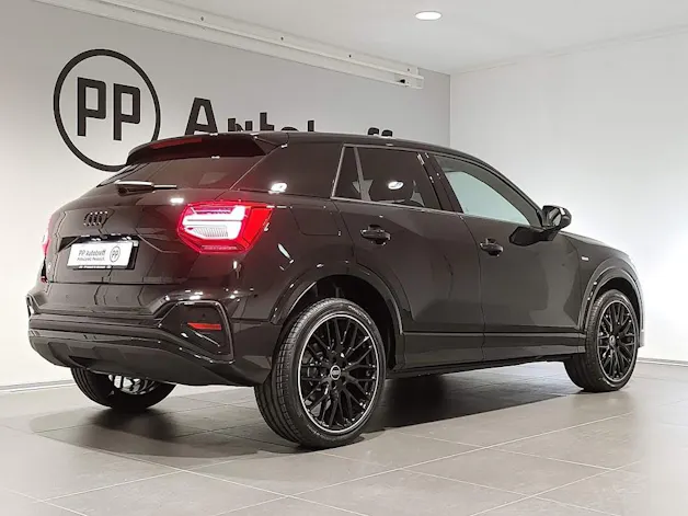 AUDI Q2 35 TFSI S line S-tronic
