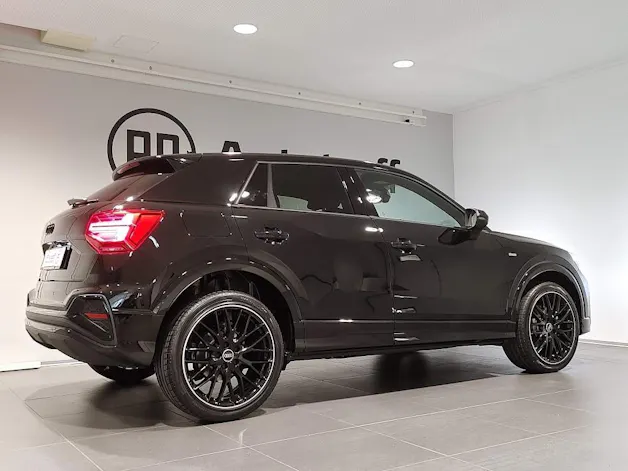 AUDI Q2 35 TFSI S line S-tronic