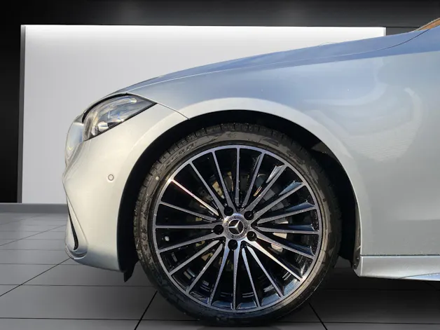 MERCEDES-BENZ C 220 d T 4 Matic Swiss Star