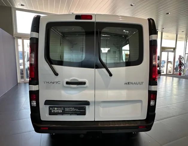 RENAULT Trafic 2.0 Blue dCi 130 Advance L1H1 EN