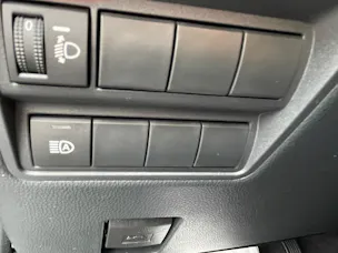 MAZDA 2 Hybrid Centre-line