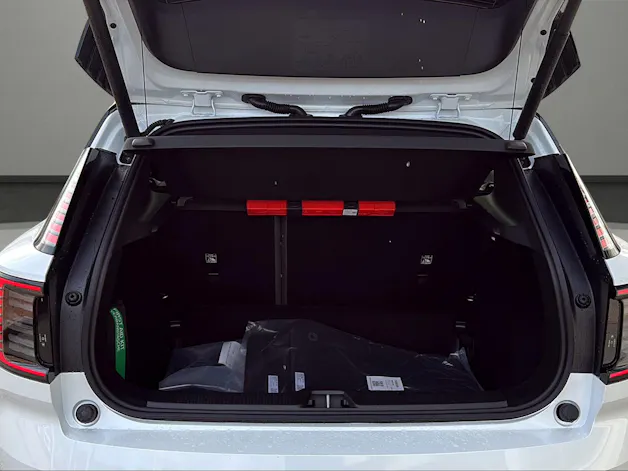 VOLVO EX30 P5 69 kWh Long Range Ultra
