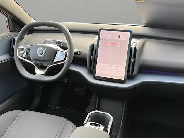 VOLVO EX30 P5 69 kWh Long Range Ultra