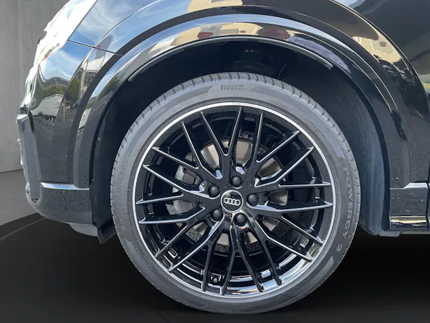 AUDI Q2 40 TFSI Sport Attraction quattro S-tronic