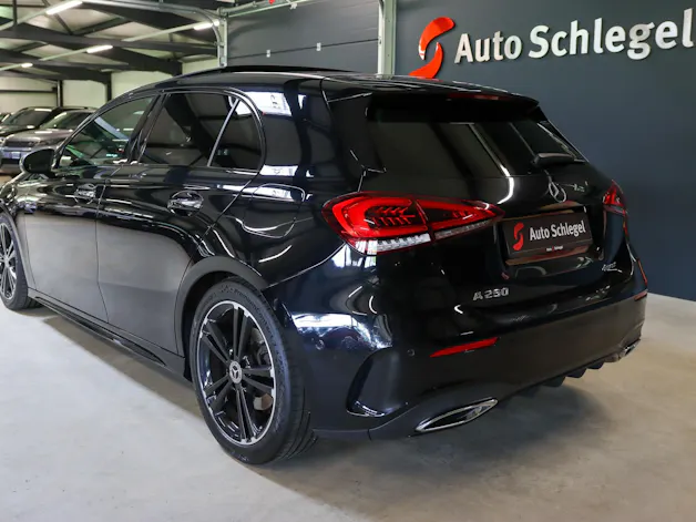 MERCEDES-BENZ A 250 4Matic AMG Line 4Matic 7G-DCT