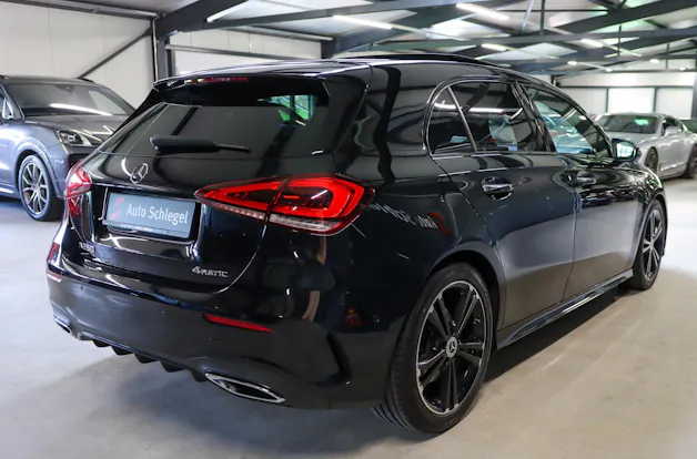 MERCEDES-BENZ A 250 4Matic AMG Line 4Matic 7G-DCT