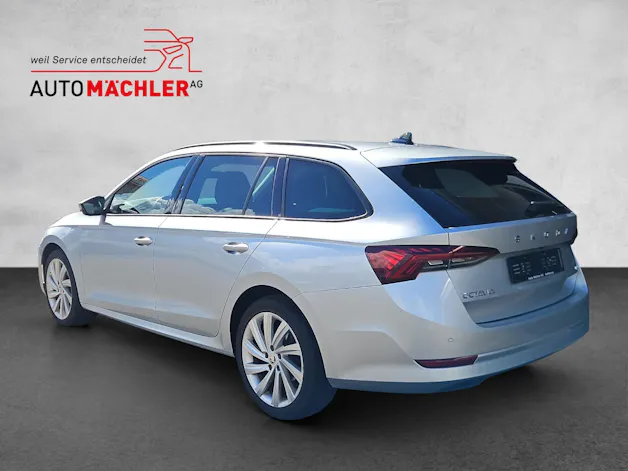 SKODA Octavia Combi 2.0 TDI 200 Style 4x4 DSG*ab Service/MFK*8- Fach Räder*LED Matrix*Kamera*