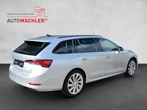 SKODA Octavia Combi 2.0 TDI 200 Style 4x4 DSG*ab Service/MFK*8- Fach Räder*LED Matrix*Kamera*