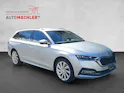 SKODA Octavia Combi 2.0 TDI 200 Style 4x4 DSG*ab Service/MFK*8- Fach Räder*LED Matrix*Kamera*