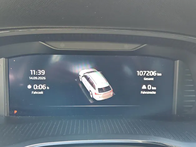 SKODA Octavia Combi 2.0 TDI 200 Style 4x4 DSG*ab Service/MFK*8- Fach Räder*LED Matrix*Kamera*