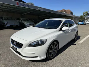 VOLVO V40 1.6 D2 Momentum Heico S/S