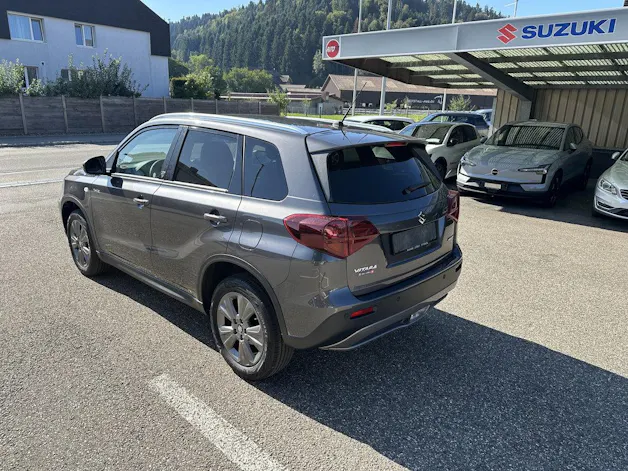 Suzuki Vitara 1.4 T Piz Sulai Hybrid 4x4