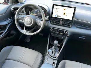 Toyota Yaris 1.5 VVT-i HSD Trend