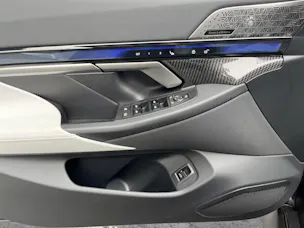 BMW M5 xDrive