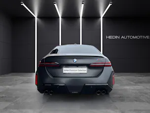 BMW M5 xDrive