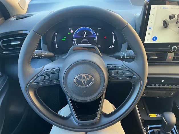 Toyota Yaris 1.5 VVT-i HSD Trend