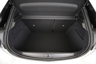 https://vehicle.imgix.net/4474535/dacaff2e-88f7-4786-9240-b57c7b53054c.jpg