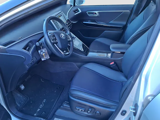 Toyota Mirai Fuel Cell Premium