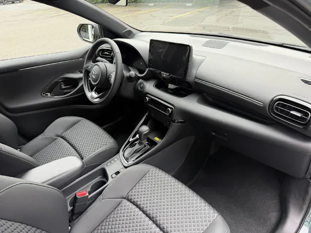 MAZDA 2 1.5 Hybrid Homura