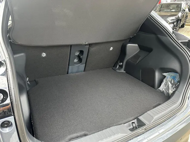 Toyota Yaris Cross 1.5 VVT-i HSD Premium AWD-i