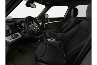 https://vehicle.imgix.net/4474612/ed4c4d3a-2ffb-4980-aca9-2d38278d59c7.jpg