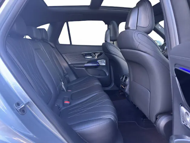 MERCEDES-BENZ GLC 220 d AMG Line 4Matic