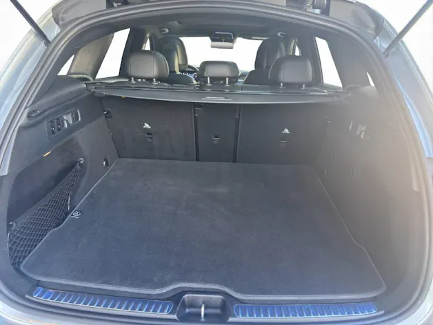 MERCEDES-BENZ GLC 220 d AMG Line 4Matic